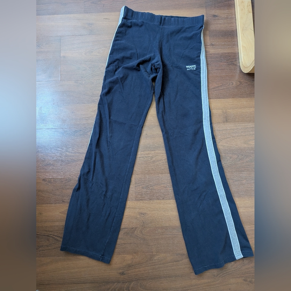 Vintage Roots Active Sweatpants with Grey Side Stripe